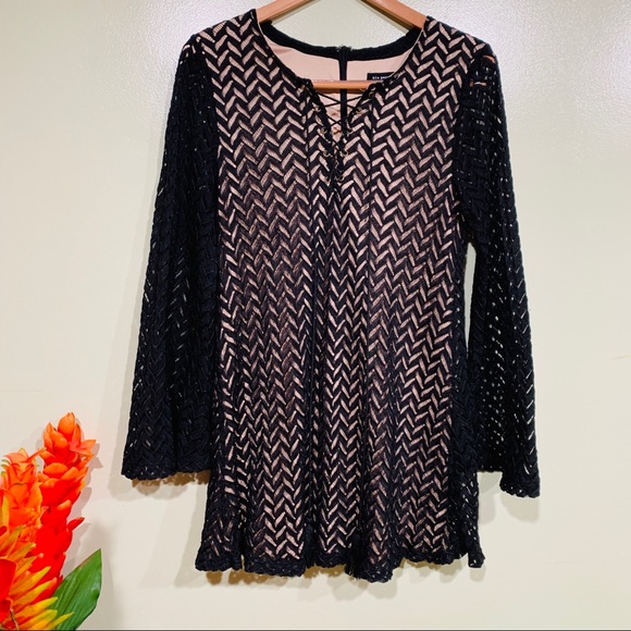 Blu Pepper Black Woven  Mini Dress - Picture 3 of 8